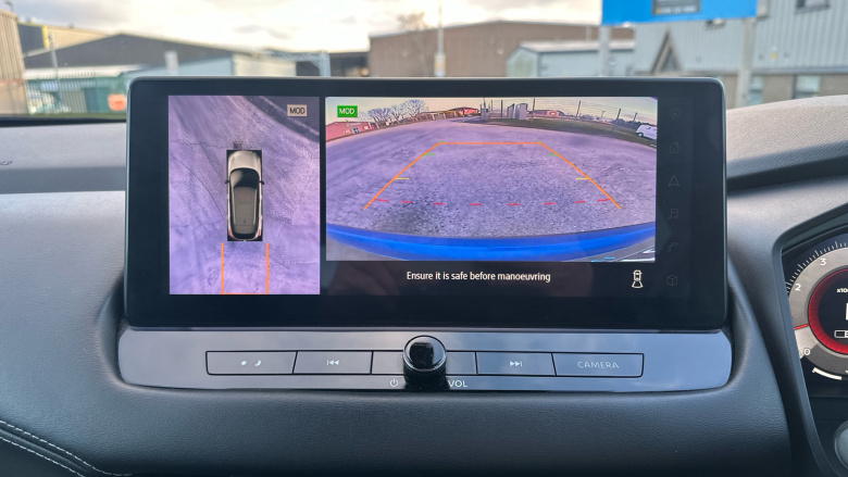 Nissan Qashqai 1.3 DiG-T MH 158 N-Connecta 5dr Xtronic Petrol Hatchback